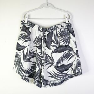 Tahari Shorts Women Plus 2X Black Ivory Palm 100% Linen Breezy Elastic Waist